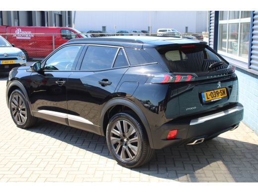 Peugeot 2008 1.2 PureTech GT Pack Stoelverwarming | Adaptive Cruise Control | Navigatie | Focal HiFi | Android... ActivLease financial lease