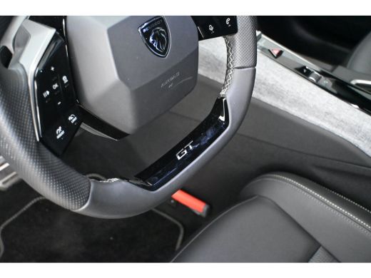 Peugeot 3008 1.6 plug-in Hybrid 195 GT Tot 8 Jaar Garantie! | Navigatie | 360 Camera | Elektr. Achterklep | Ad... ActivLease financial lease