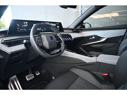 Peugeot 3008 1.6 plug-in Hybrid 195 GT Tot 8 Jaar Garantie! | Navigatie | 360 Camera | Elektr. Achterklep | Ad... ActivLease financial lease