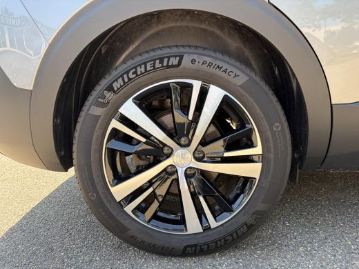 Peugeot 5008 1.2 Hybrid 136 GT VAN:33.900,- VOOR:29.877,- UW HERFSTVOORDEEL:4.023,- 7 PERSOONS| 22.000 KM |  A... ActivLease financial lease
