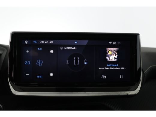 Peugeot e-208 EV GT 51 kWh | 1e Eigenaar! | Dealer Onderhouden! | Sfeerverlichting | Clima | LED | Camera Keyle... ActivLease financial lease