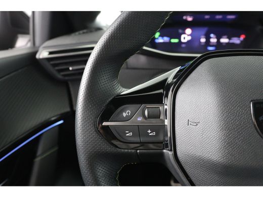 Peugeot e-208 EV GT 51 kWh | 1e Eigenaar! | Dealer Onderhouden! | Sfeerverlichting | Clima | LED | Camera Keyle... ActivLease financial lease