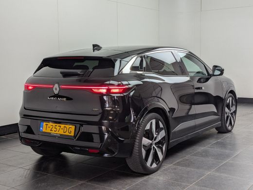 Renault Megane E-Tech E-Tech EV60 Optimum Charge Iconic | 20' | Camera | Cruise control adaptief | Apple Carplay/Androi... ActivLease financial lease