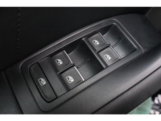 Seat Ateca FR Business Intense 150PK | Achteruitrijcamera | Airconditioning automatisch met 2-zone-temperatu... ActivLease financial lease