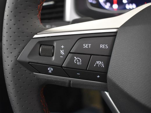 Seat Ateca FR Business Intense | Achteruitrijcamera | Airconditioning automatisch met 2-zone-temperatuurrege... ActivLease financial lease