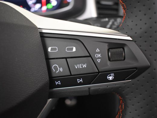 Seat Ateca FR Business Intense | Achteruitrijcamera | Airconditioning automatisch met 2-zone-temperatuurrege... ActivLease financial lease
