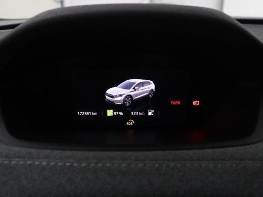 Skoda Enyaq iV | SOH 90,8% | Half leder | Cruise control | Carplay | Sfeerverlichting | Camera | Park assist | C... ActivLease financial lease