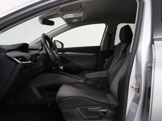 Skoda Enyaq iV | SOH 90,8% | Half leder | Cruise control | Carplay | Sfeerverlichting | Camera | Park assist | C... ActivLease financial lease