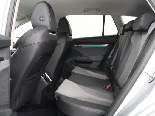 Skoda Enyaq iV | SOH 90,8% | Half leder | Cruise control | Carplay | Sfeerverlichting | Camera | Park assist | C... ActivLease financial lease