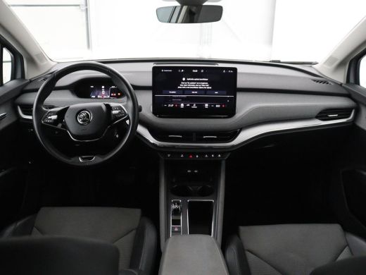 Skoda Enyaq iV | SOH 90,8% | Half leder | Cruise control | Carplay | Sfeerverlichting | Camera | Park assist | C... ActivLease financial lease