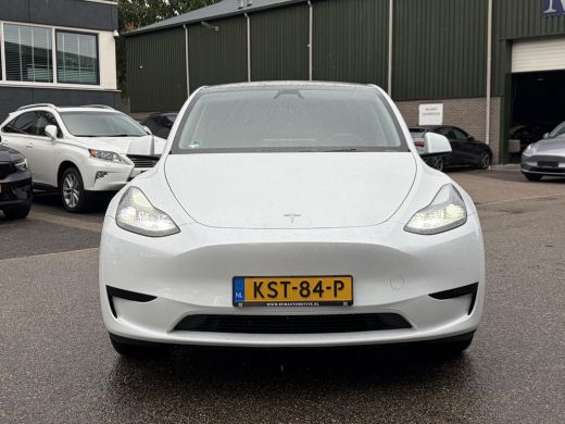 Tesla Model Y RWD 58 kWh SOH 95% | HW4 computer | BTW VERREKENBAAR | TESLA FABRIEKSGARANTIE TOT 01-2029 OF 80.0... ActivLease financial lease