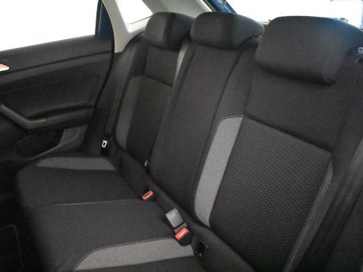 Volkswagen Polo 1.0 TSI Life 95PK l 1e Eigenaar l Dealeronderhouden l Apple Carplay / Android auto l Parkeersenso... ActivLease financial lease