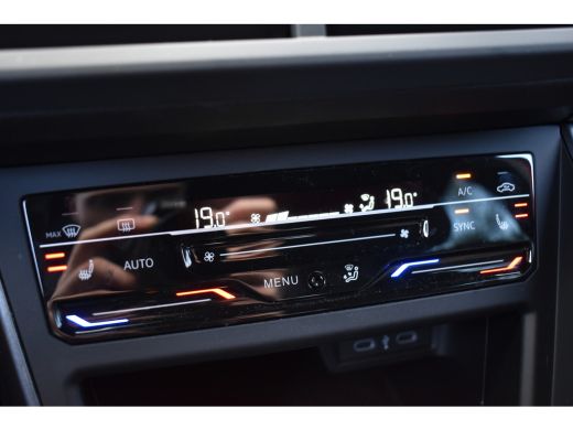 Volkswagen Polo GTI 2.0 TSI 210PK DSG SPORT VIRTUAL/LED/CARPLAY ActivLease financial lease