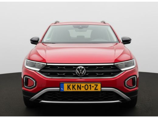 Volkswagen T-Roc TSI 115PK LIFE GOAL EDITION VIRTUAL/NAVI/ACC/STOELVERW. fabrieksgarantie ActivLease financial lease