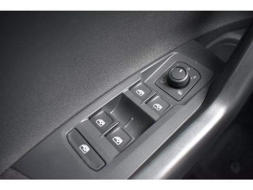 Volkswagen Taigo Life Edition | APP.CONNECT | WE.CONNECT.PLUS | FRONT.ASSIST | AIRCO | LED.ACHTER | DAB+ | ActivLease financial lease