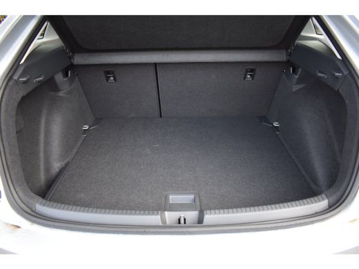 Volkswagen Taigo Life Edition | APP.CONNECT | WE.CONNECT.PLUS | FRONT.ASSIST | AIRCO | LED.ACHTER | DAB+ | ActivLease financial lease