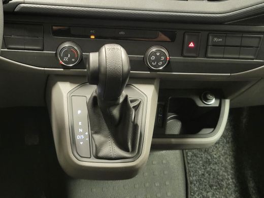 Volkswagen Transporter 2.0TDI 150pk L2/H1 Automaat Euro 6! ActivLease financial lease