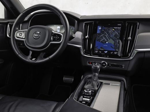 Volvo  V90 2.0 T4 R-Design Automaat 190Pk (PANORAMADAK, HARMAN/KARDON, MEMORY SEATS, APPLE CARPLAY, CAMERA, ... ActivLease financial lease