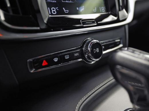 Volvo  V90 2.0 T4 R-Design Automaat 190Pk (PANORAMADAK, HARMAN/KARDON, MEMORY SEATS, APPLE CARPLAY, CAMERA, ... ActivLease financial lease