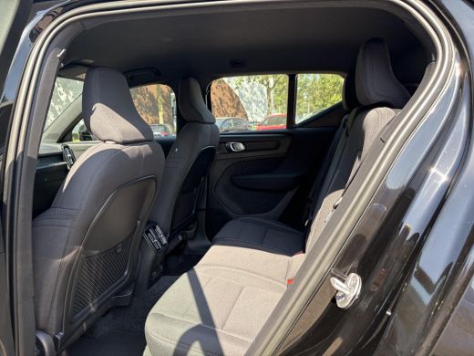 Volvo  XC40 Core Recharge Pure Electric 2WD SOH 97% | WARMTEPOMP| STOEL + STUURWIELVERWARMING | VOLVO DEALER ... ActivLease financial lease