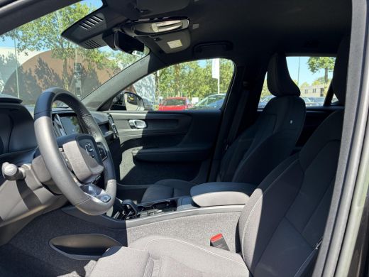 Volvo  XC40 Core Recharge Pure Electric 2WD SOH 97% | WARMTEPOMP| STOEL + STUURWIELVERWARMING | VOLVO DEALER ... ActivLease financial lease