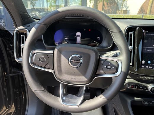 Volvo  XC40 Core Recharge Pure Electric 2WD SOH 97% | WARMTEPOMP| STOEL + STUURWIELVERWARMING | VOLVO DEALER ... ActivLease financial lease