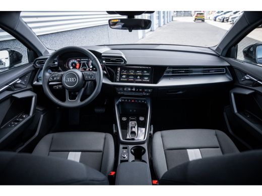 Audi A3 Sportback 30 TFSI Pro Line | Airco (automatisch) | Apple Carplay/Android Auto|telefoonintegratie ... ActivLease financial lease