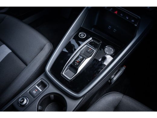Audi A3 Sportback 30 TFSI Pro Line | Airco (automatisch) | Apple Carplay/Android Auto|telefoonintegratie ... ActivLease financial lease