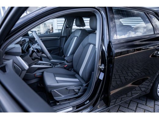 Audi A3 Sportback 30 TFSI Pro Line | Airco (automatisch) | Apple Carplay/Android Auto|telefoonintegratie ... ActivLease financial lease