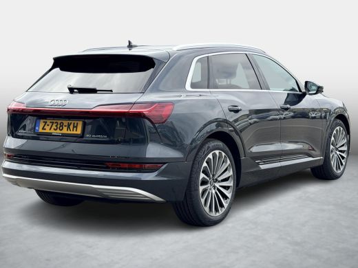 Audi e-tron 50 quattro Business edition Plus 71 kWh SoH 93,8% / Trekhaak / Warmtepomp / 3 Fase / 1e Eigenaar ... ActivLease financial lease