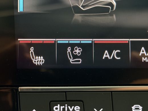 Audi e-tron 50 quattro Business edition Plus 71 kWh SoH 93,8% / Trekhaak / Warmtepomp / 3 Fase / 1e Eigenaar ... ActivLease financial lease