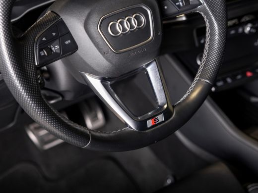 Audi Q3 45 TFSI e S Edition SoH 94,6% 267pk / Dodehoek detectie / Achteruitrijcamera / Memory / Stoelverw... ActivLease financial lease