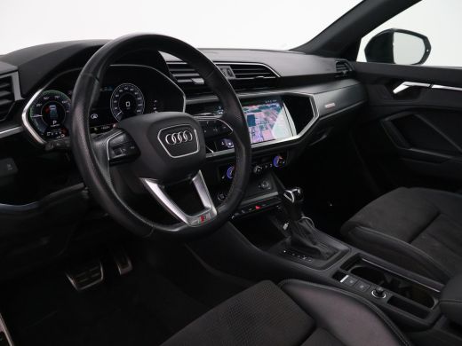 Audi Q3 45 TFSIe 245 PK S-LINE + SONOS AUDIO | PANORAMA | ADAPTIEF ONDERSTEL | ACC | MEMORY | SFEER ActivLease financial lease