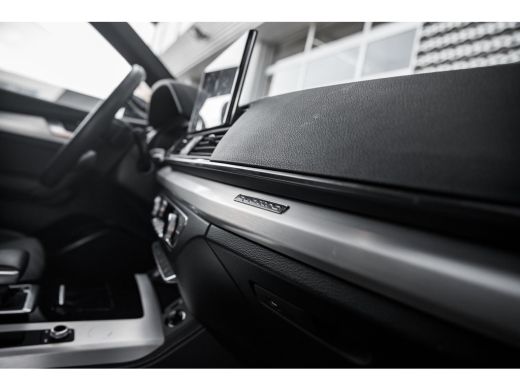 Audi Q5 55 TFSI e S edition Competition | Trekhaak | Stoelverwarming | Adaptive Cruise Control | ActivLease financial lease