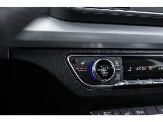 Audi Q5 55 TFSI e S edition Competition | Trekhaak | Stoelverwarming | Adaptive Cruise Control | ActivLease financial lease