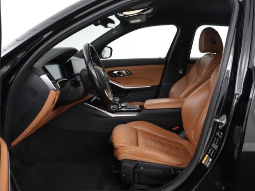 BMW 3 Serie Touring 330e Business Edition Plus | SOH 88,3% | Leder | Stoelverwarming | | Carplay | Navigatie ... ActivLease financial lease