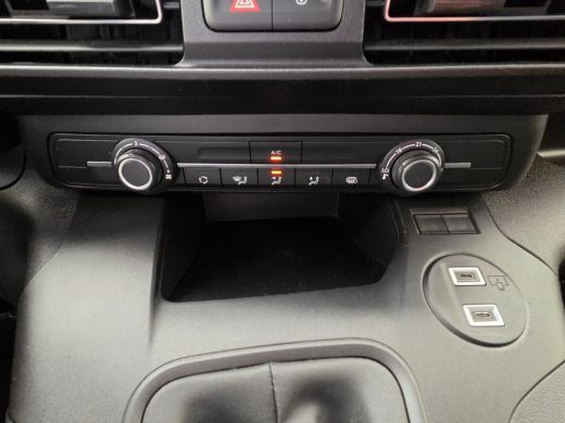 Citroën Berlingo 1.5 BlueHDi 100 S&S L2 Camera | Stoel/Stuurverwarming | Carplay | Parkeersensoren Achter | Cruise... ActivLease financial lease