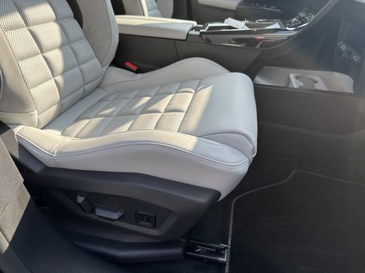 Citroën C5 Aircross 225pk Plug-In Hybrid Plus (Elektrische Klep - Leder incl verwarming/koeling/massage/geheugen - Ad... ActivLease financial lease