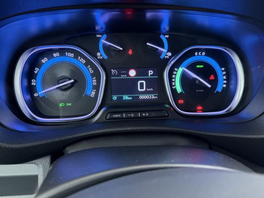 Fiat E-Scudo L3H1 50kWh DUBBELE CABINE BLACK EDITION | Achterdeuren met ruiten | Airco | Metaalkleur ActivLease financial lease