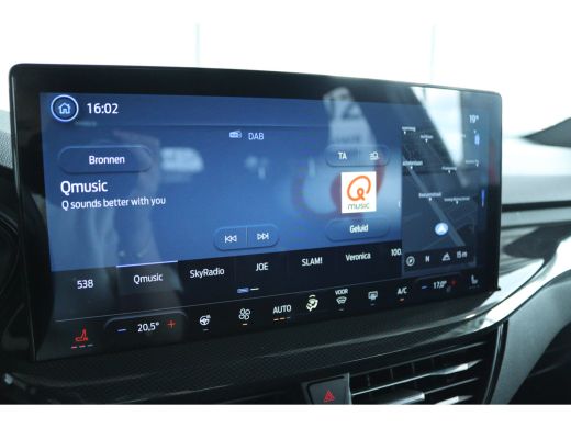 Ford Focus 1.0 EcoBoost Hybrid ST Line | Cruise Control | Stoel+Stuurverwarming | Carplay | Navi | LED | Cli... ActivLease financial lease