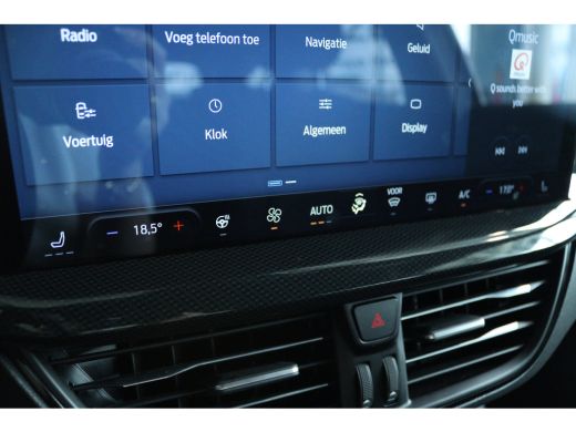 Ford Focus 1.0 EcoBoost Hybrid ST Line | Cruise Control | Stoel+Stuurverwarming | Carplay | Navi | LED | Cli... ActivLease financial lease