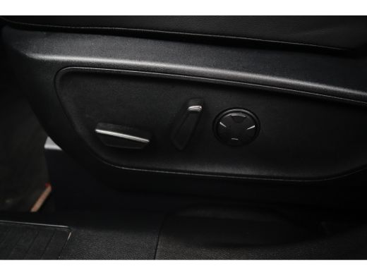 Ford Kuga 2.5 PHEV 243pk ST-Line X | Winter Pack | B&O Audio | Adaptive Cruise | Dodehoek Detectie ActivLease financial lease