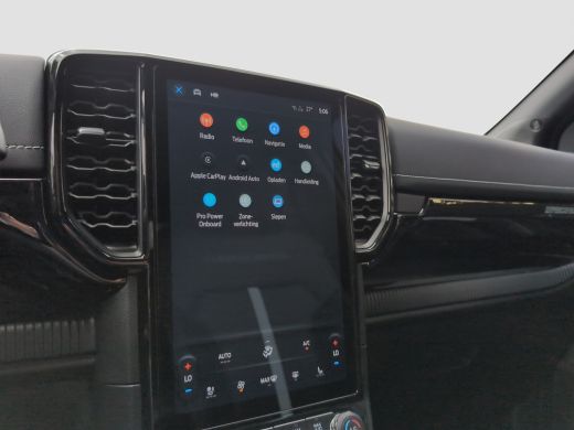 Ford Ranger Plug-in-Hybrid Stormtrak e-4WD Double Cab | &euro;5965 korting !! | Rollertop | Getint glas | 18" LMV ActivLease financial lease