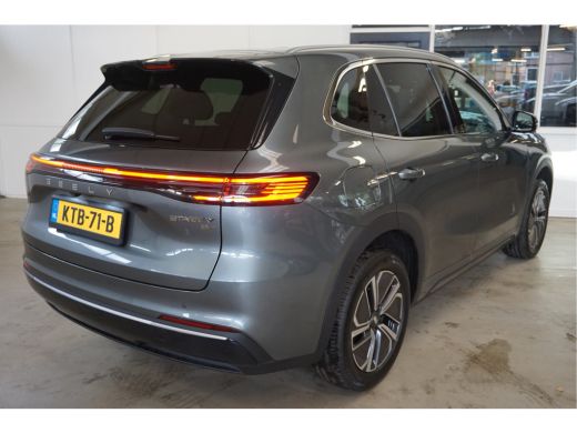 Geely Starray EM-i 1.5 Pro 83Km electrisch bereik ActivLease financial lease