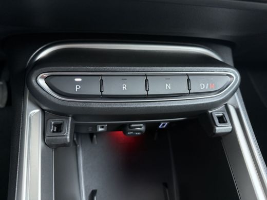 Jeep Avenger 1.2 e-Hybrid Summit | Achterbank in delen neerklapbaar | Achteruitrijcamera | Afdaal assistent ActivLease financial lease