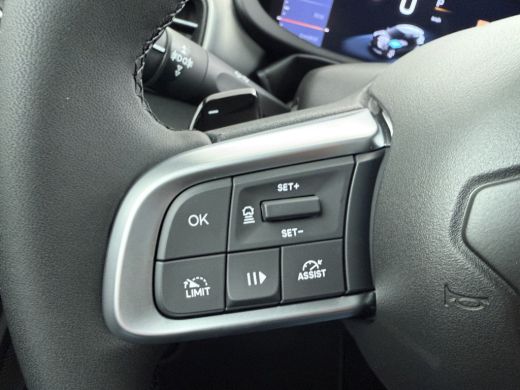 Jeep Avenger 1.2 e-Hybrid Summit | Achterbank in delen neerklapbaar | Achteruitrijcamera | Afdaal assistent ActivLease financial lease
