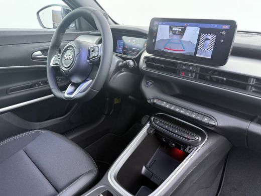 Jeep Avenger 1.2 e-Hybrid Summit | Achterbank in delen neerklapbaar | Achteruitrijcamera | Afdaal assistent ActivLease financial lease