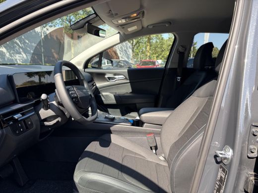 Kia Sportage 1.6 T-GDi Hybrid DynamicLine VAN: 47.690,- VOOR: 41.440,- UW HERFSTVOORDEEL: 6.250,-  PHEV NIEUWE... ActivLease financial lease