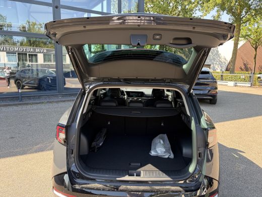 Kia Sportage 1.6 T-GDi Hybrid DynamicLine VAN: 47.690,- VOOR: 41.440,- UW HERFSTVOORDEEL: 6.250,-  PHEV NIEUWE... ActivLease financial lease