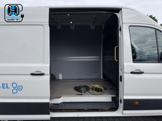 MAN eTGE Basis 36 kWh L3 H3 (2-Fase) {Soh-88%} Aut. *HEATPUMP | NAVI-FULLMAP | AIRCO | CRUISE | 3-PERS | C... ActivLease financial lease